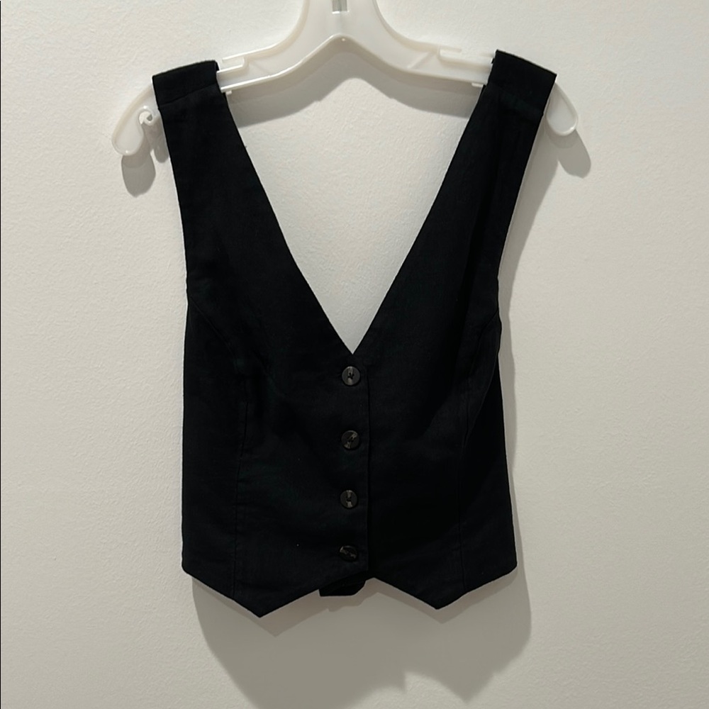 Abercrombie & Fitch Black Buttoned Vest Top